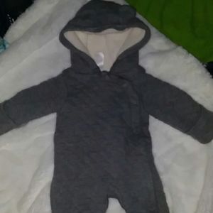 Baby body suit